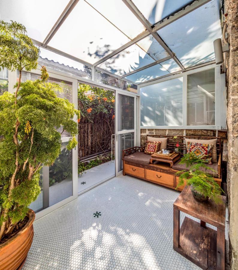 Hotel No'6 Garden --french Window With Garden View,close To Sea World &shekou Ferry Port &k11 Ecoast &subway Nearby ,offer Western Food And Coffee &english Speaking With Tour Services 4*