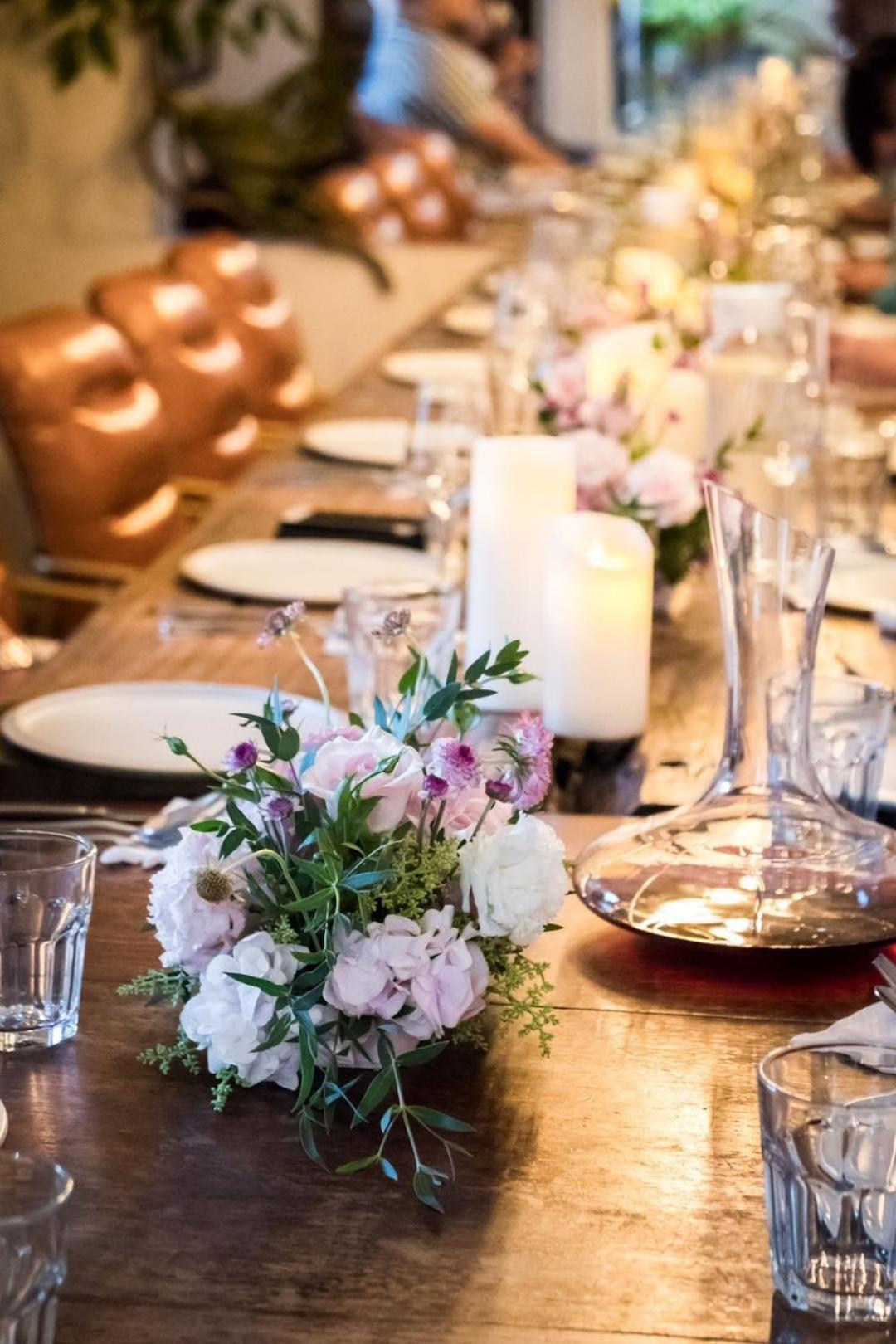 No'6 Garden --french Window With Garden View,close To Sea World &shekou Ferry Port &k11 Ecoast &subway Nearby ,offer Western Food And Coffee &english Speaking With Tour Services